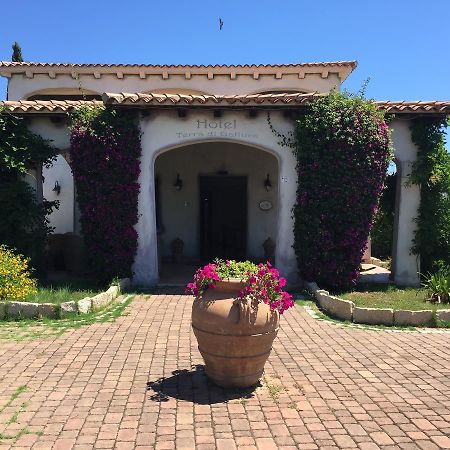 Hotel Terra Di Gallura Budoni Extérieur photo