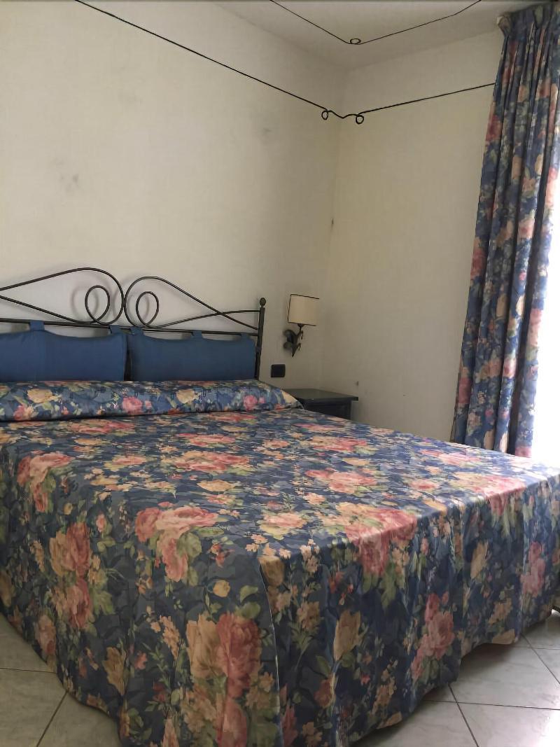 Hotel Terra Di Gallura Budoni Extérieur photo