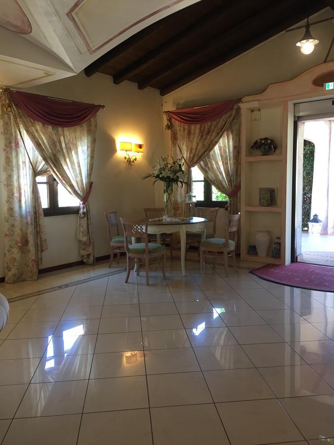 Hotel Terra Di Gallura Budoni Extérieur photo
